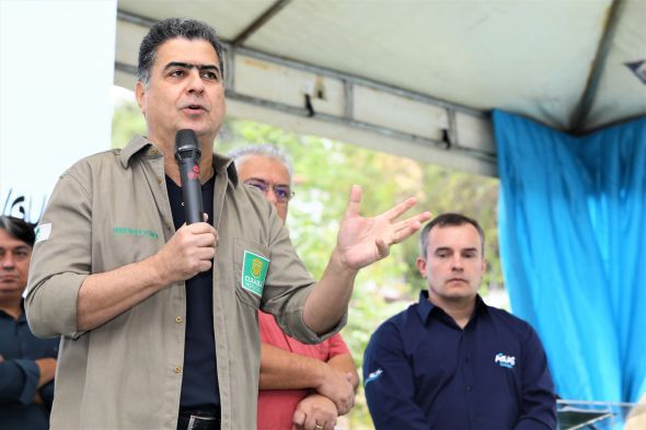 Prefeitura de Cuiab | Emanuel garante fiscalizao nas obras na regio do Quilombo e pede compreenso da populao