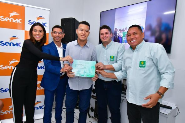 Prefeitura de Cuiab | Programa 'Qualifica Juventude' 2023 capacita 146 alunos em diversos cursos profissionalizantes