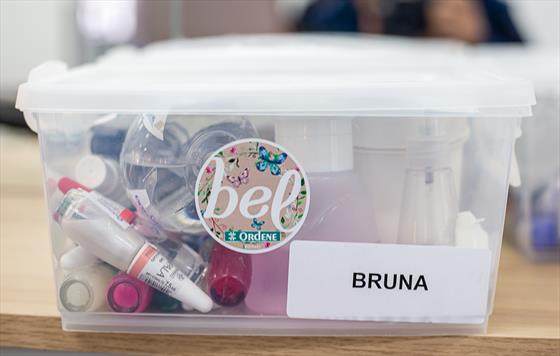 FAS forma mais 12 mulheres no curso de Manicure na Regional Pinheirinho