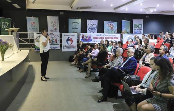 Curitiba apresenta aes para o envelhecimento saudvel em seminrio estadual