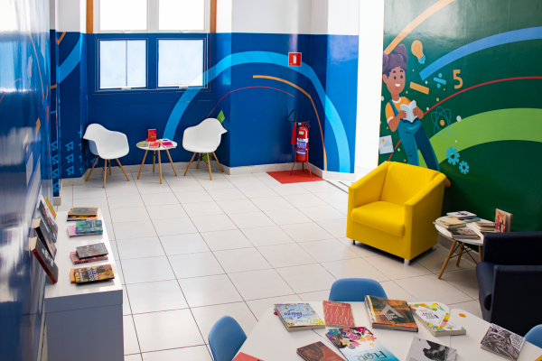 Nave do Conhecimento do Engenhão ganha Sala de Leitura Ana Maria Gonçalves - Prefeitura da Cidade do Rio de Janeiro