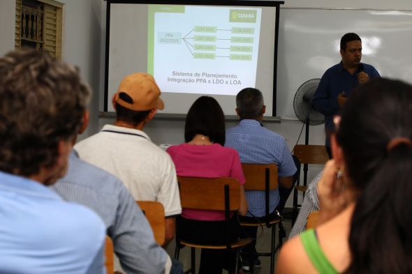 Prefeitura de Cuiab | Moradores da Regio Leste so convidados a participar da 4 Audincia Pblica da LOA 2024 nesta quarta-feira (20)