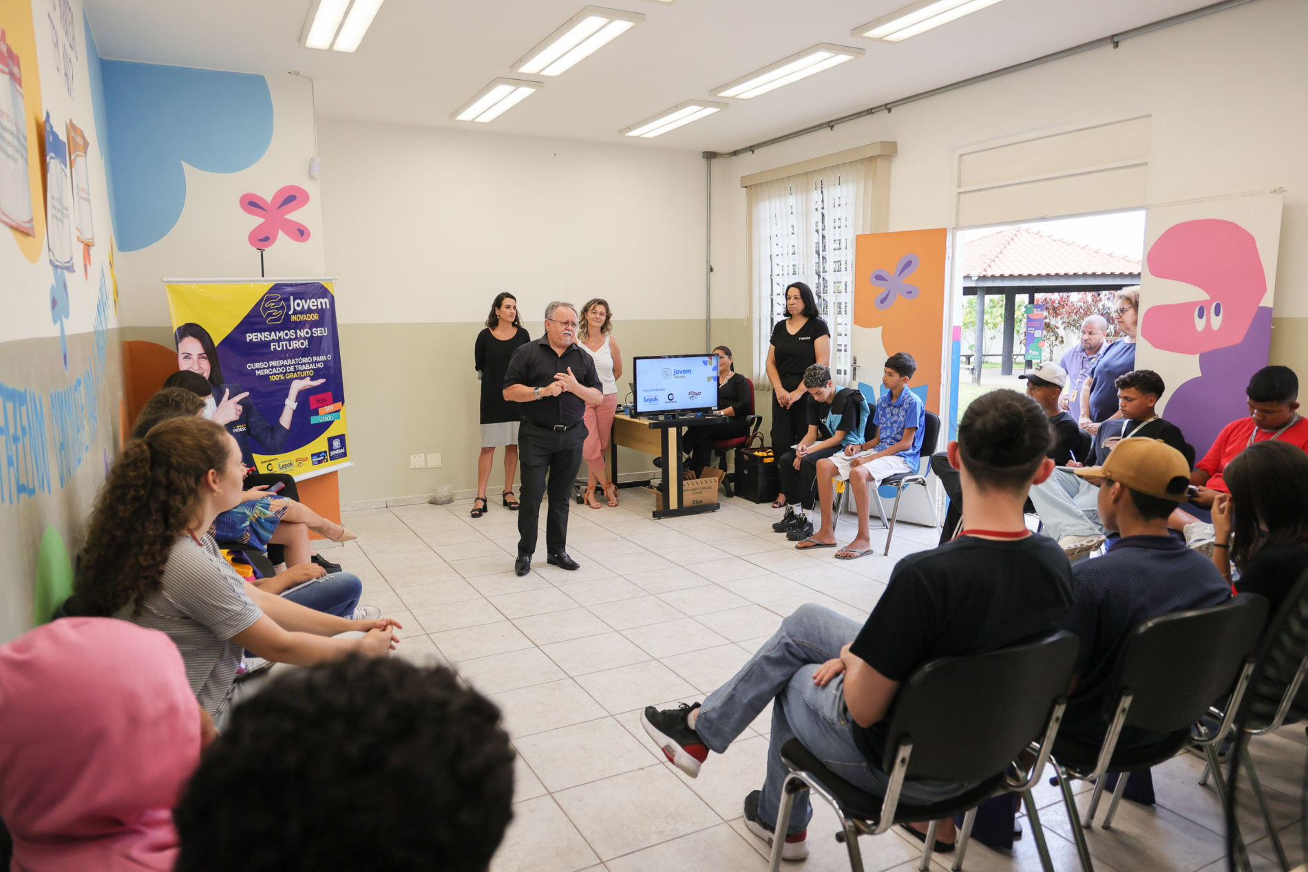 Jovens da Inclusão Produtiva da UGADS participam de capacitação no CRAS Norte