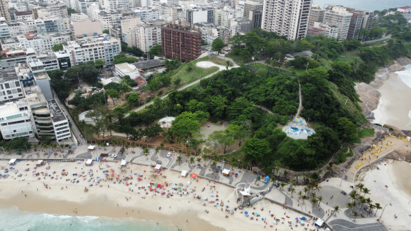No Dia das Crianças, Prefeitura entrega reforma do Parque Garota de Ipanema, no Arpoador - Prefeitura da Cidade do Rio de Janeiro