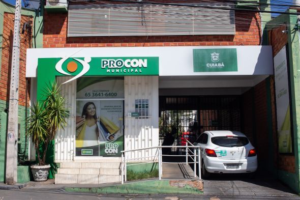 Prefeitura de Cuiab | Procon notifica empresa de administrao de estacionamentos para esclarecimentos sobre o aumento dos preos para o jogo de Brasil e Venezuela