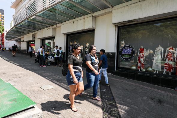 Prefeitura de Cuiab | Procon Cuiab esclarece dvidas em relao ao Black Friday 2023