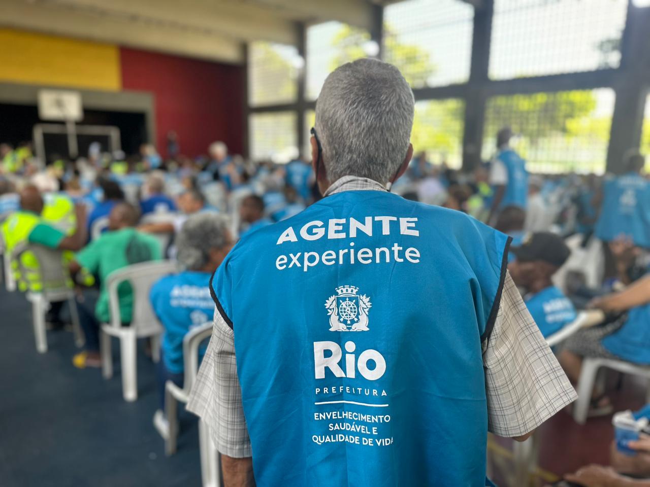 Prefeitura reajusta bolsa auxílio do projeto Agente Experiente - Prefeitura da Cidade do Rio de Janeiro