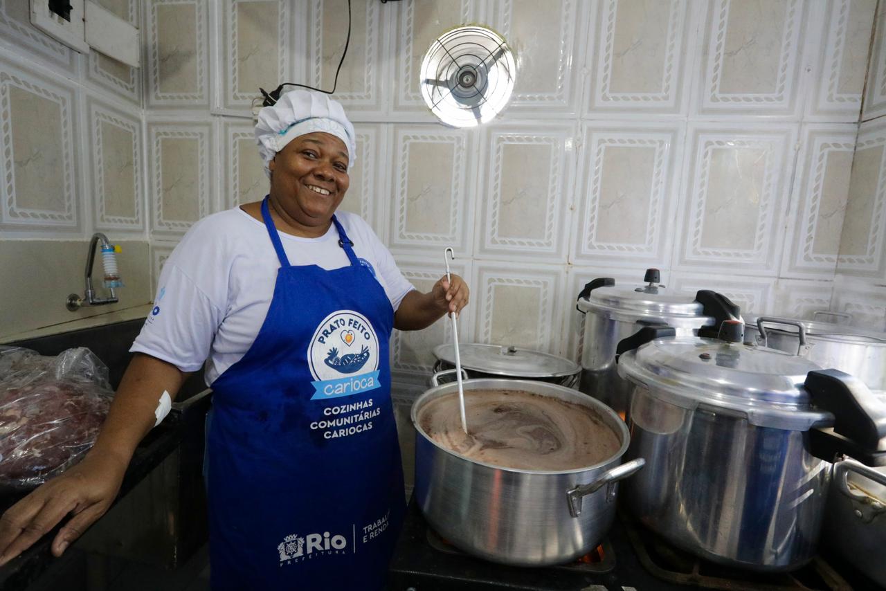 Prefeitura inaugura mais duas cozinhas comunitárias: já são 19 unidades do programa Prato Feito Carioca na cidade - Prefeitura da Cidade do Rio de Janeiro