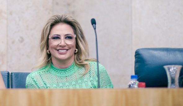 Prefeitura de Cuiab | Fundadora da primeira creche de MT, Zulmira Meirelles emprestar nome a parque de Cuiab; idealizadora da iniciativa, Mrcia Pinheiro destaca reconhecimento merecido