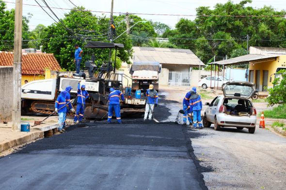 Prefeitura de Cuiab | Prefeitura de Cuiab inicia recapeamento de mais uma etapa do bairro Tijucal