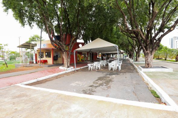 Prefeitura de Cuiab | Prefeitura republicar licitao para concesso onerosa de quiosques em praa do bairro Terra Nova