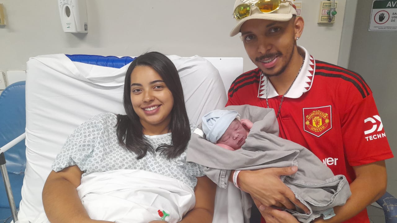 Primeiro bebê de 2024 do Hospital Universitário chegou de forma inusitada