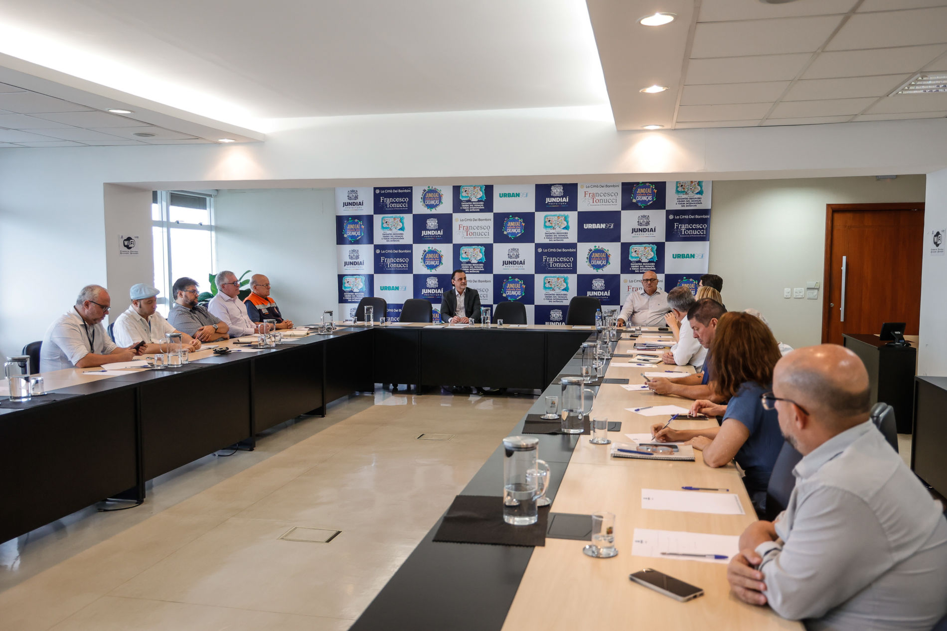 Casa Civil promove encontro para discussão focada em projetos para a RMJ