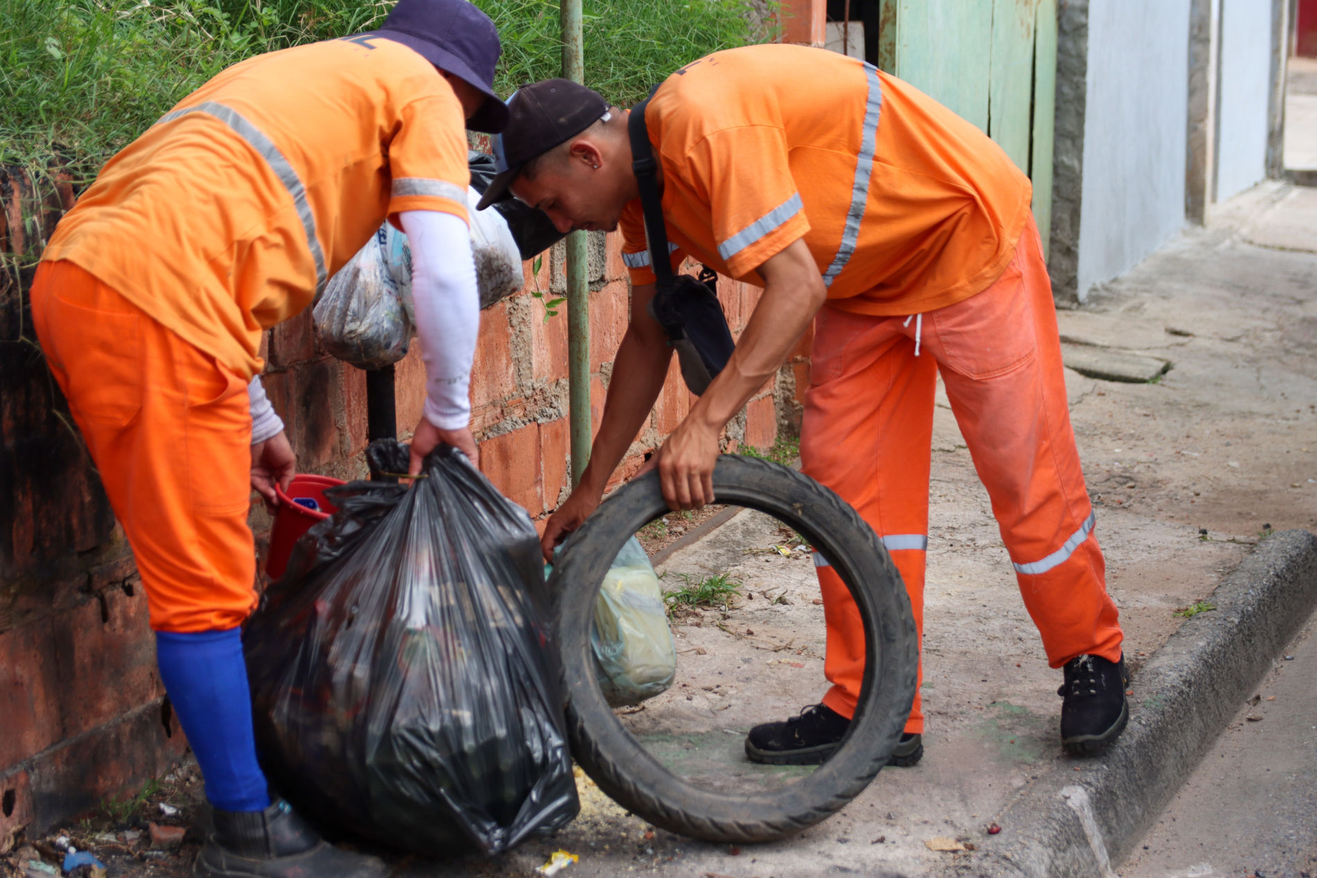 Jundiaí reforça a necessidade de a população ajudar a combater a dengue
