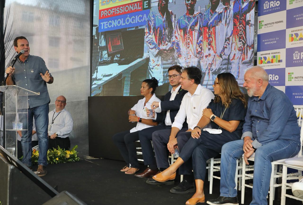 Prefeitura e Governo Federal lançam pedra fundamental do campus do Instituto Federal do Rio de Janeiro no Complexo do Alemão - Prefeitura da Cidade do Rio de Janeiro